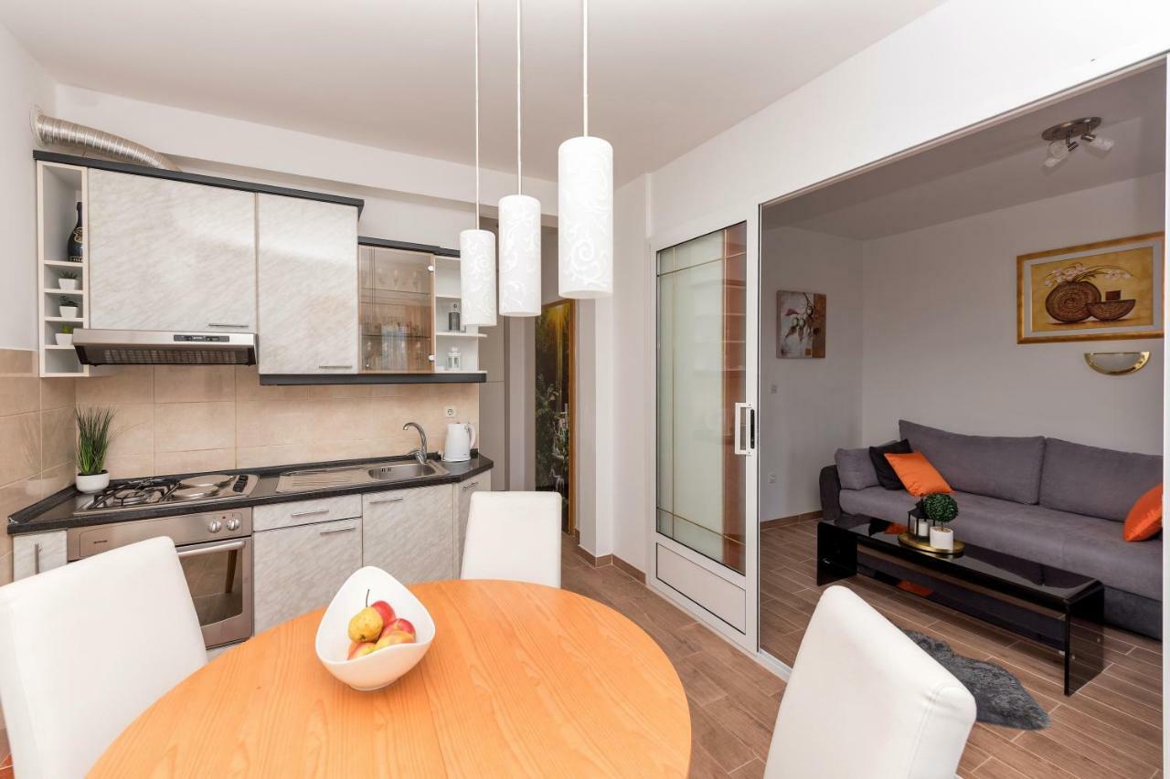 Apartmani Zara & Maris Gradac  Εξωτερικό φωτογραφία