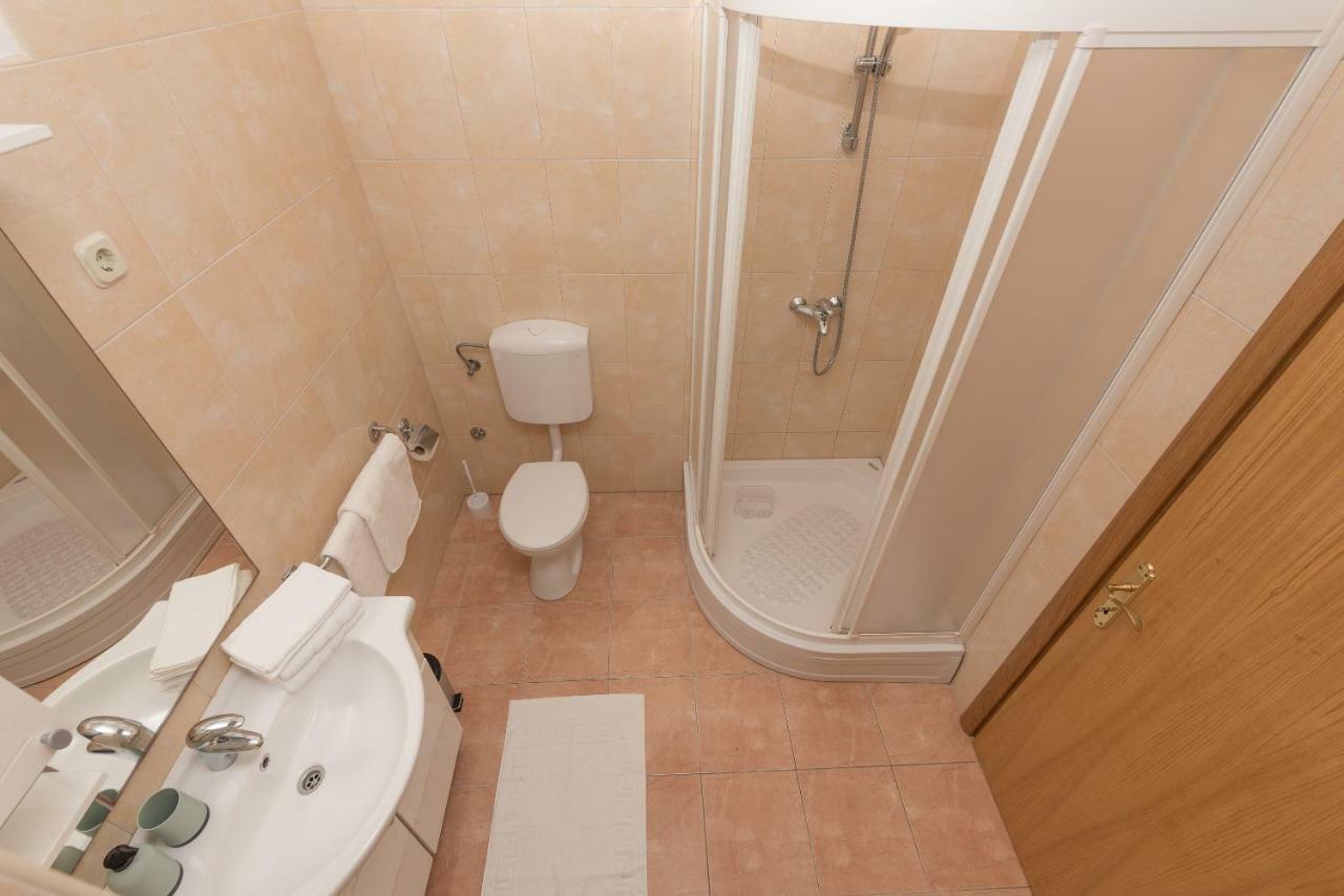 Apartmani Zara & Maris Gradac  Εξωτερικό φωτογραφία